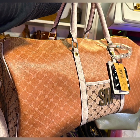 Steve Madden Handbags - Stylish SM Monogram Duffle Bag - Perfect for Travel